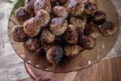 Вкусные рецепты: яблочные мадленки, салат Тунисский, Постный быстрый борщ с грибами и черносливом